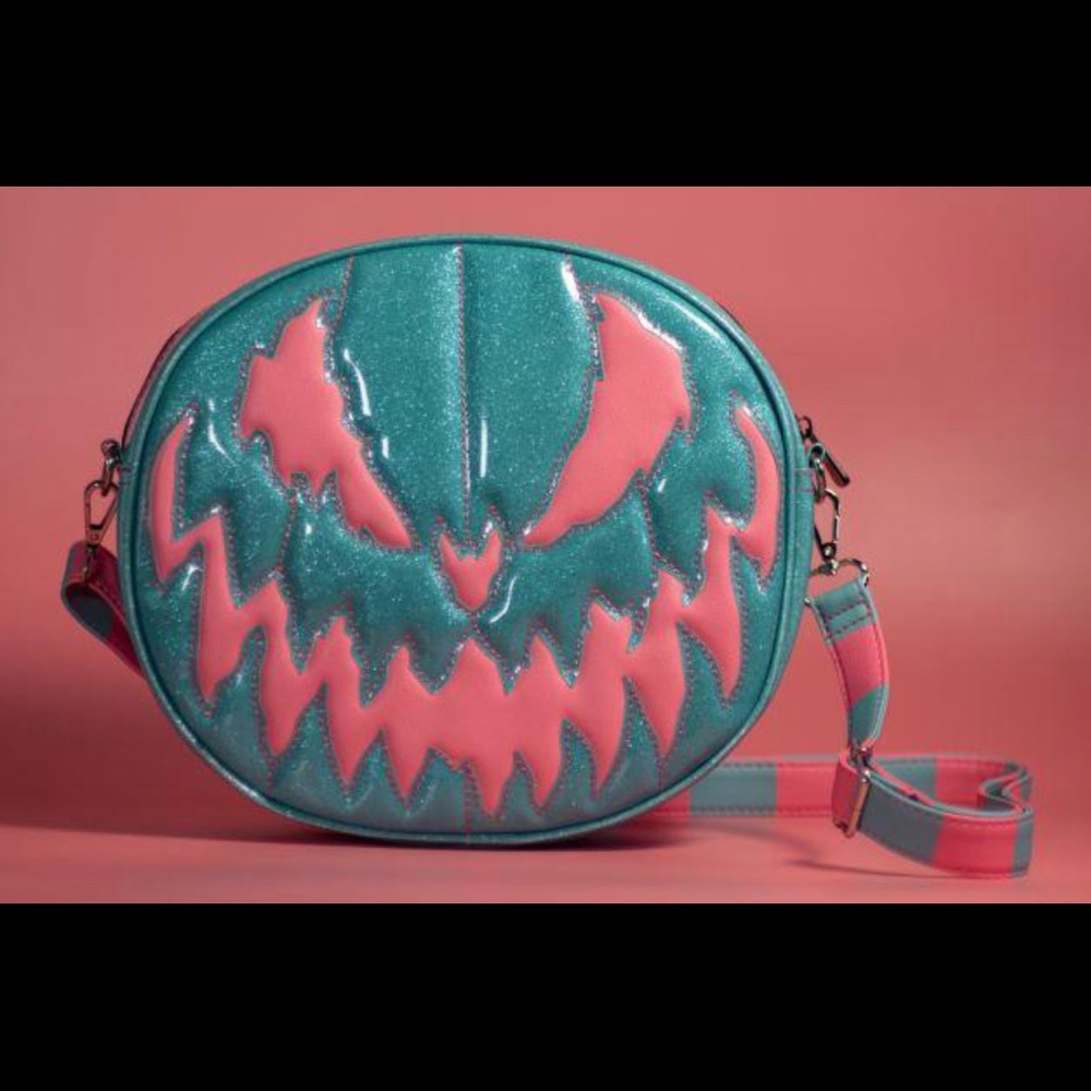 BRAND NEW Love Pain & Stitches Pumpkin Kult double sided pumpkin purse